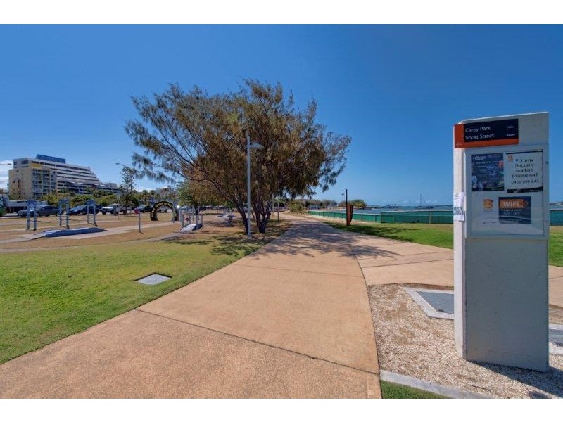 2 Aqua Street, Southport QLD 4215