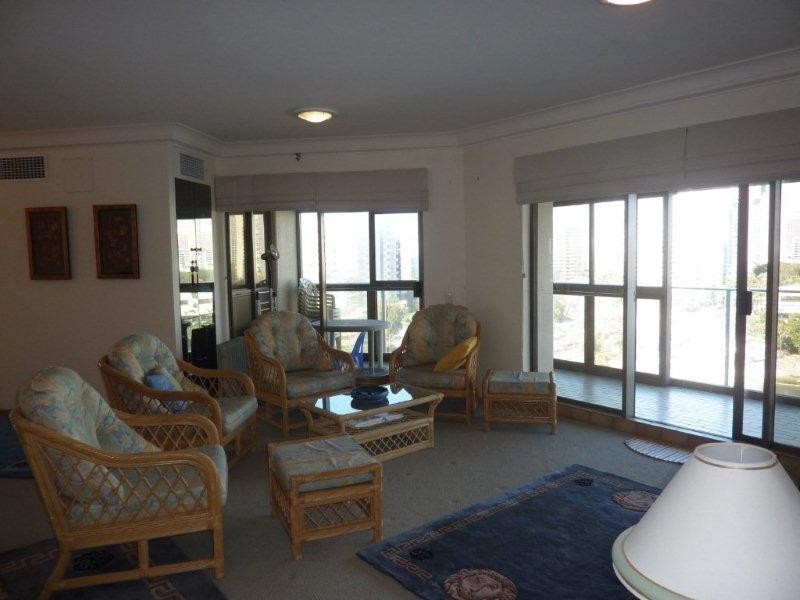 2 Admiralty Drive, Surfers Paradise QLD 4217