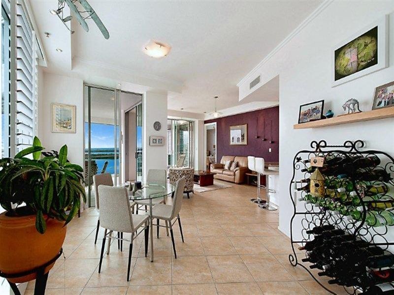 300 Marine Parade, Labrador QLD 4215