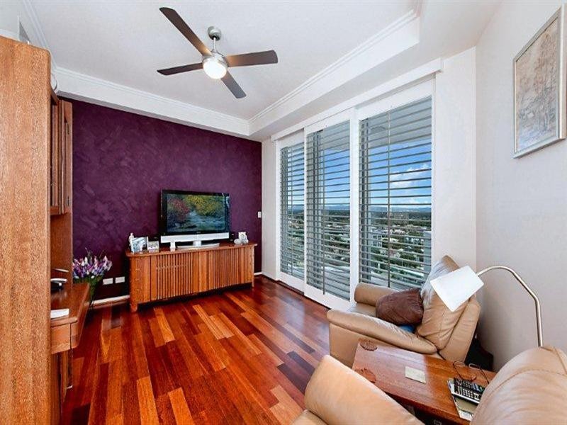 300 Marine Parade, Labrador QLD 4215