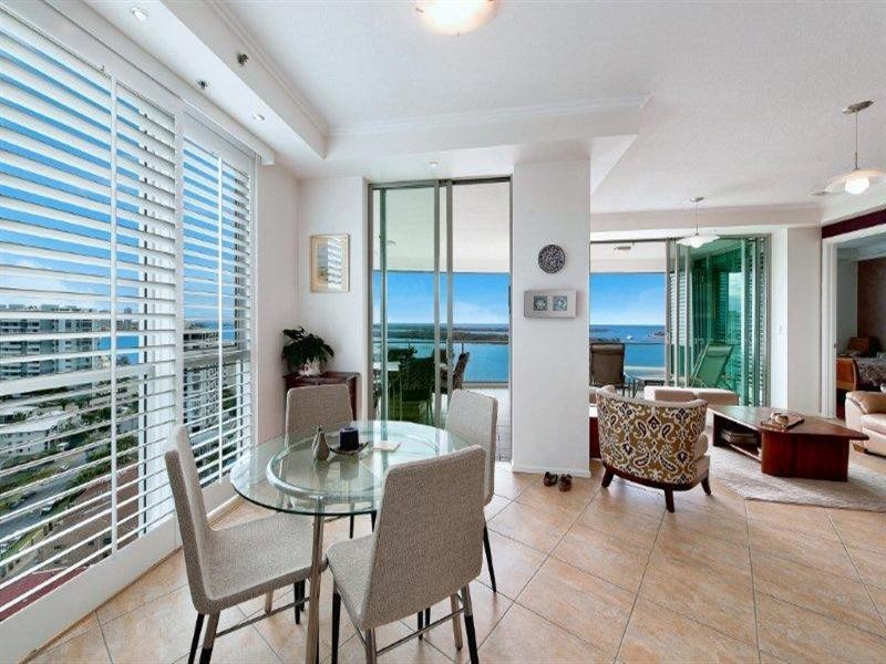 300 Marine Parade, Labrador QLD 4215