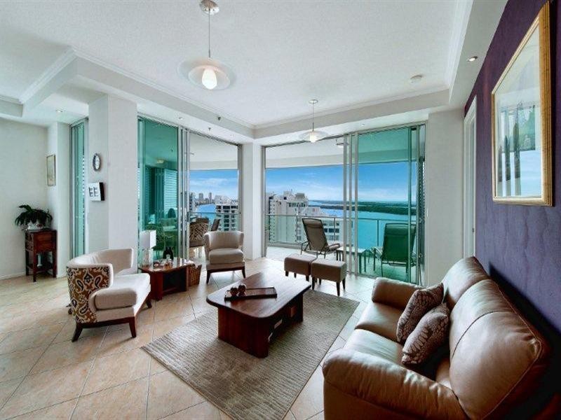 300 Marine Parade, Labrador QLD 4215