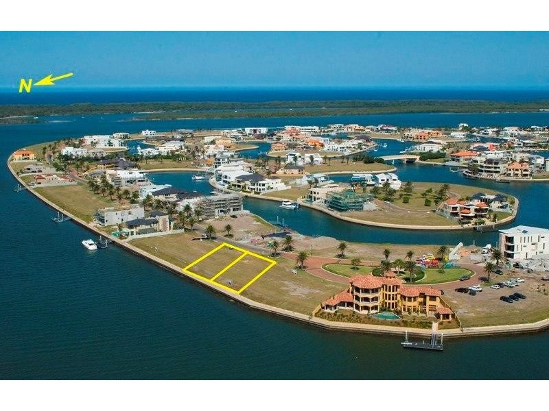 Paradise Point QLD 4216