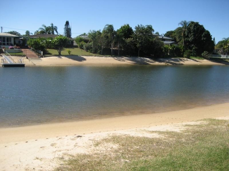 Broadbeach Waters QLD 4218