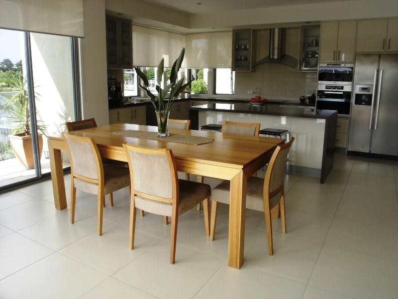 Hope Island QLD 4212