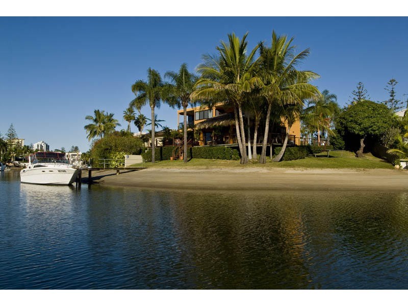 Isle Of Capri QLD 4217