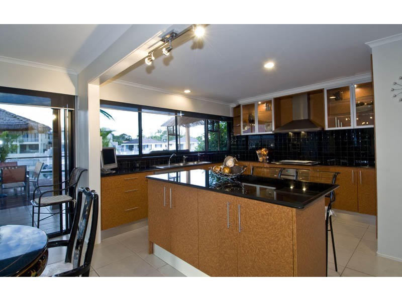 Isle Of Capri QLD 4217