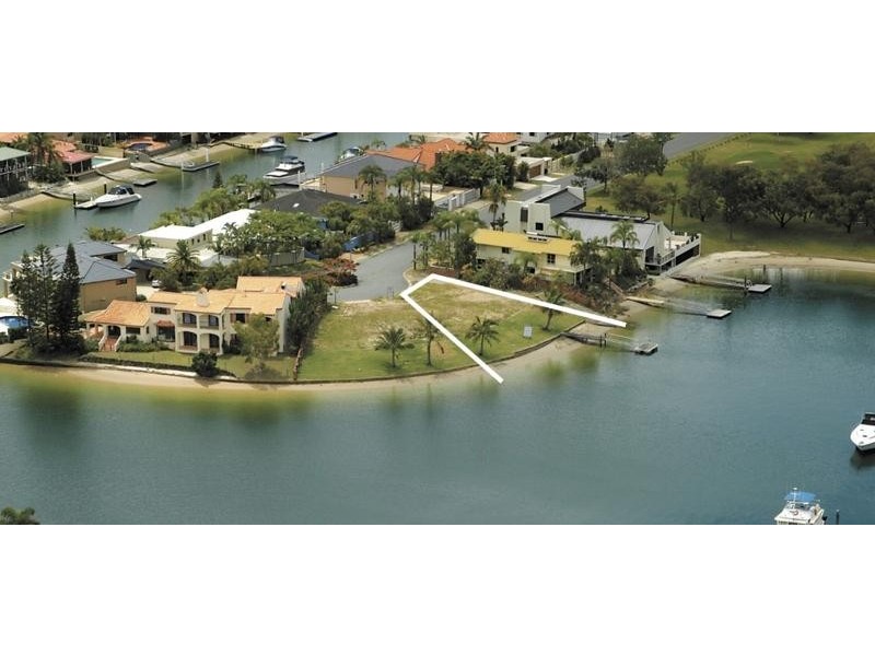 5 Viking Court, Main Beach QLD 4217