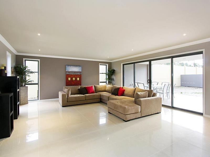 41 Heights Drive, Robina QLD 4226