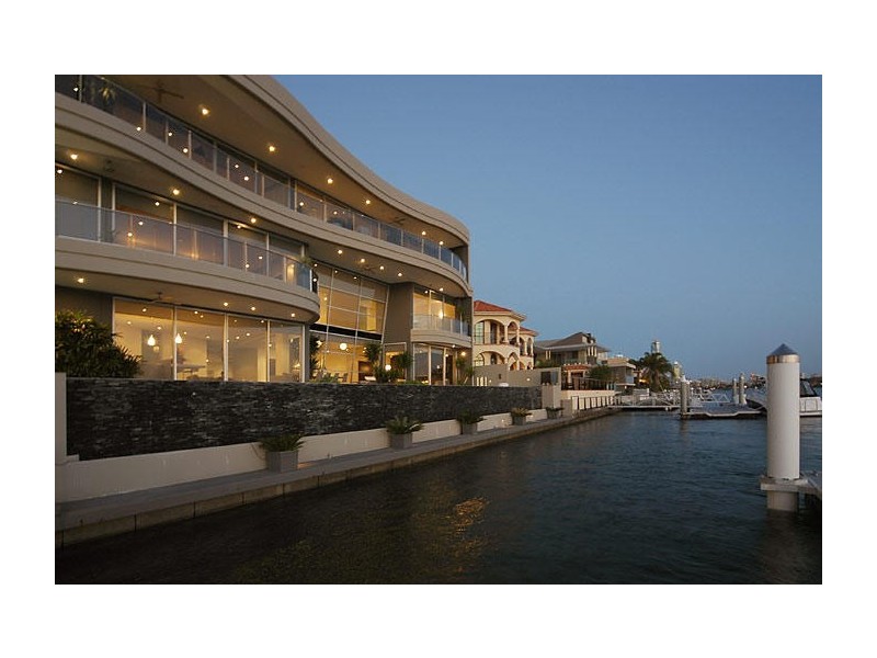 Surfers Paradise QLD 4217