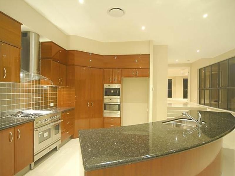 Paradise Point QLD 4216