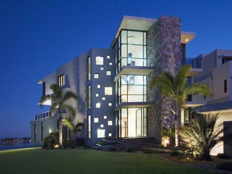 Paradise Point QLD 4216