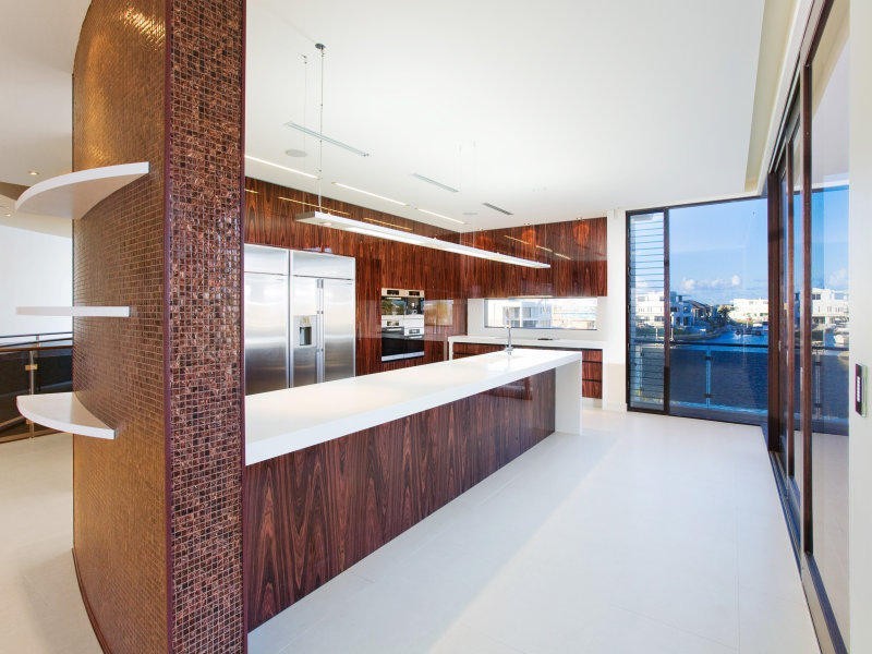 Paradise Point QLD 4216