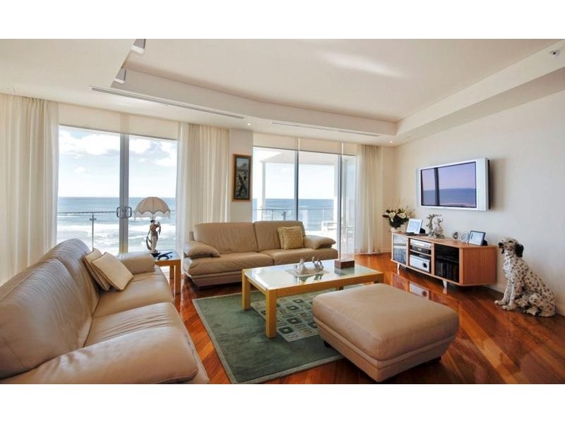 Broadbeach QLD 4218