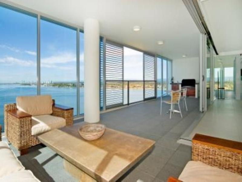 Paradise Point QLD 4216