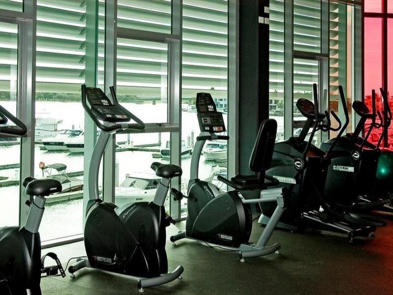 Paradise Point QLD 4216