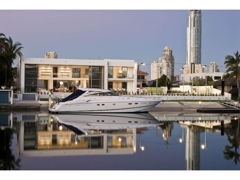 Isle Of Capri QLD 4217