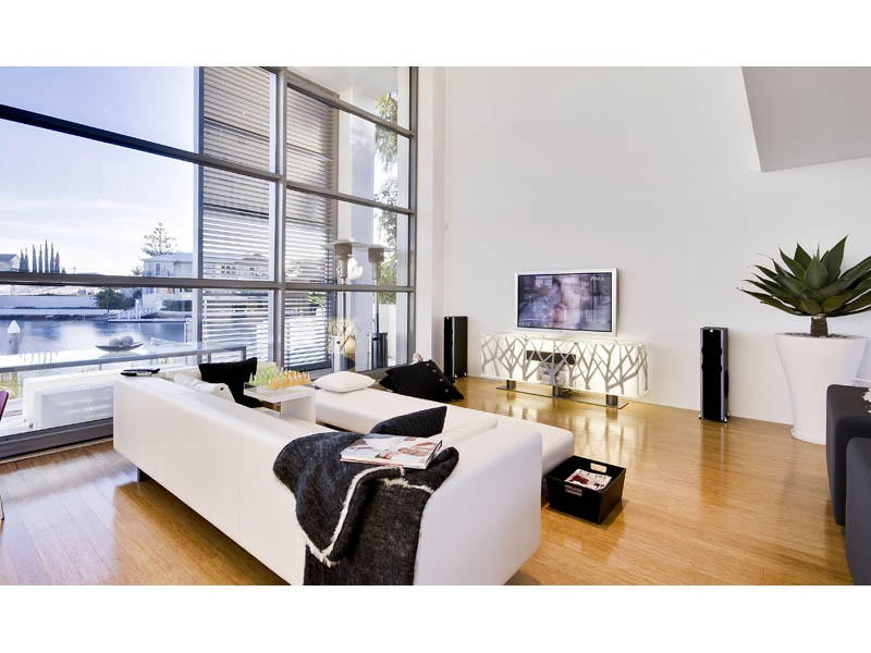 Isle Of Capri QLD 4217