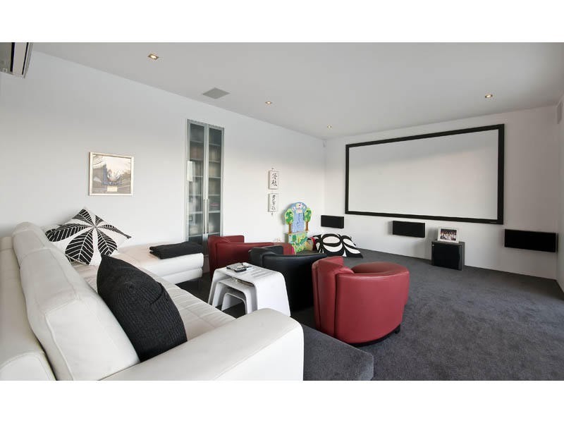 Isle Of Capri QLD 4217