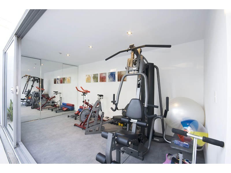 Isle Of Capri QLD 4217