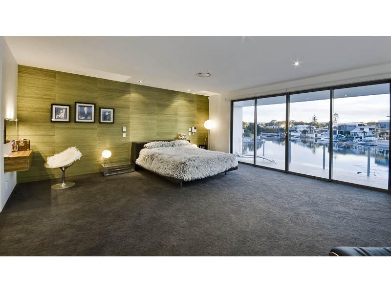 Isle Of Capri QLD 4217