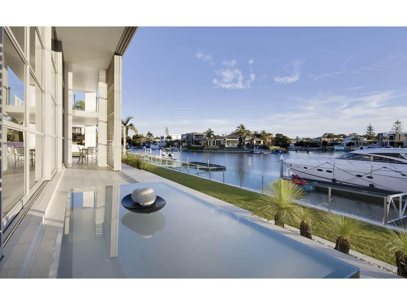 Isle Of Capri QLD 4217