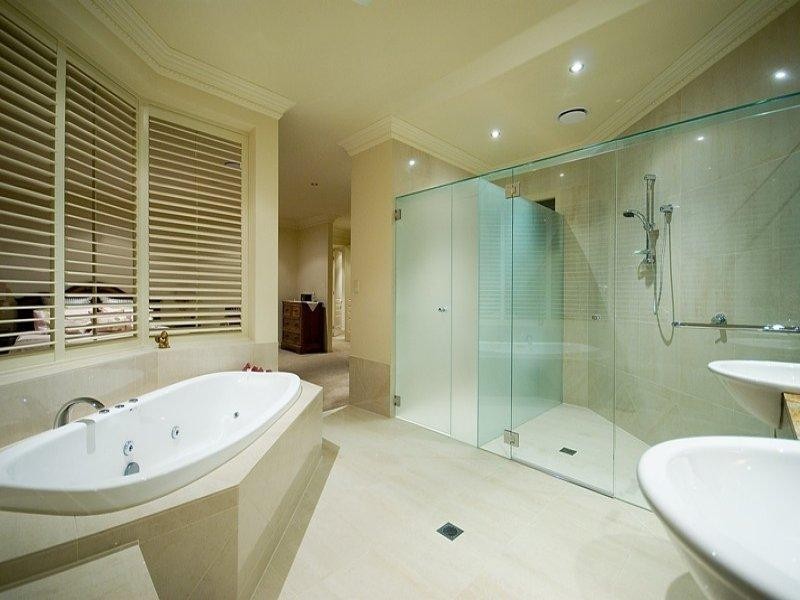 Paradise Point QLD 4216