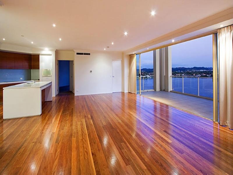 Varsity Lakes QLD 4227