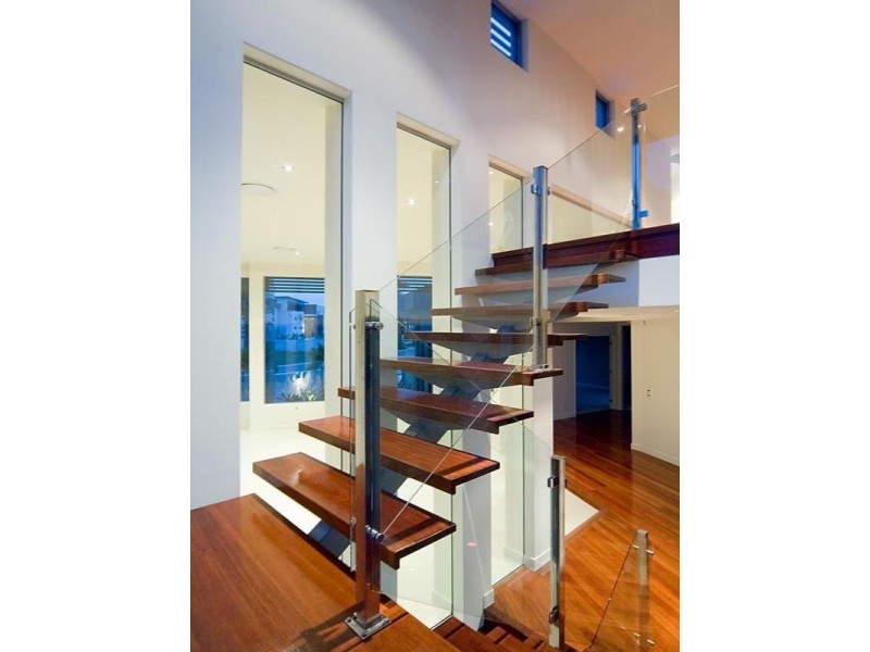 Paradise Point QLD 4216