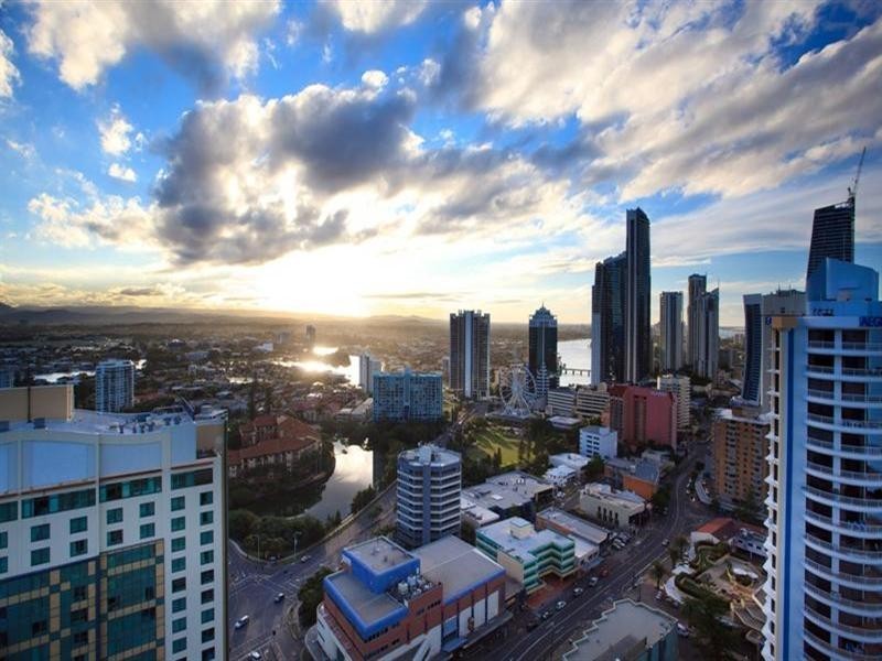 2808 9 Hamilton Avenue, Surfers Paradise QLD 4217