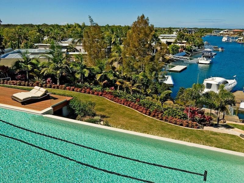 7020 Riverview Crescent, Sanctuary Cove QLD 4212