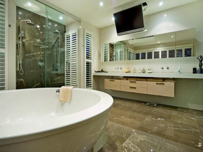 7020 Riverview Crescent, Sanctuary Cove QLD 4212