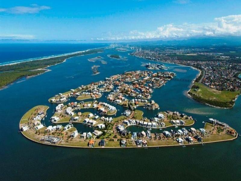 Paradise Point QLD 4216
