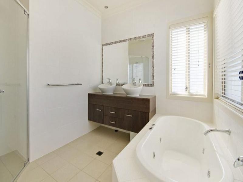 Runaway Bay QLD 4216