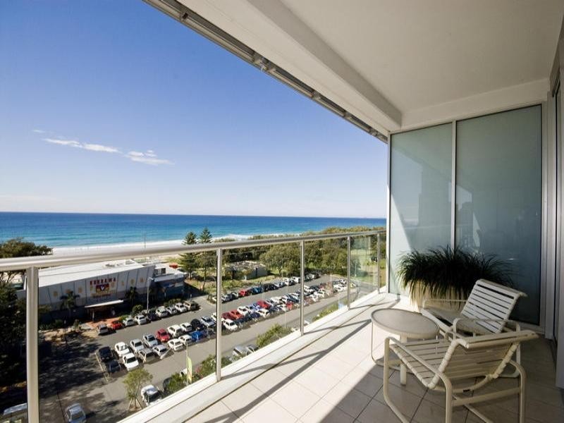 Broadbeach QLD 4218