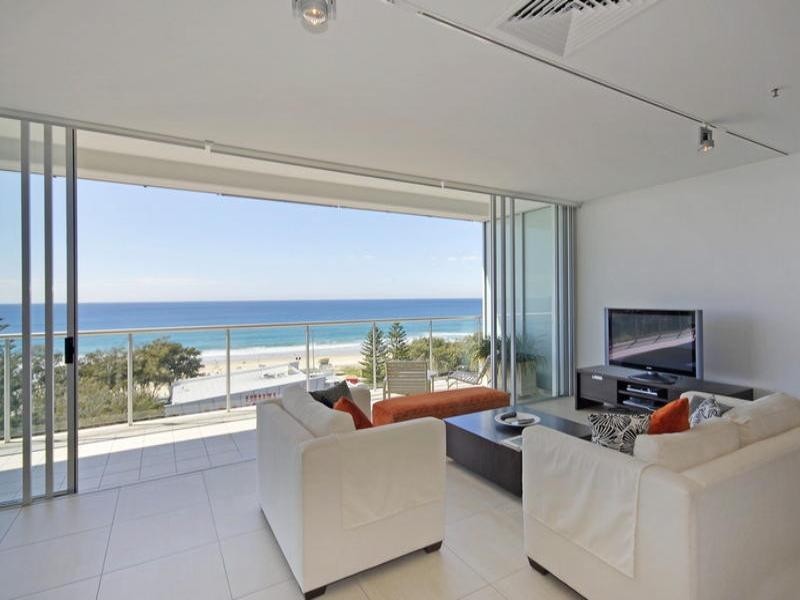 Broadbeach QLD 4218