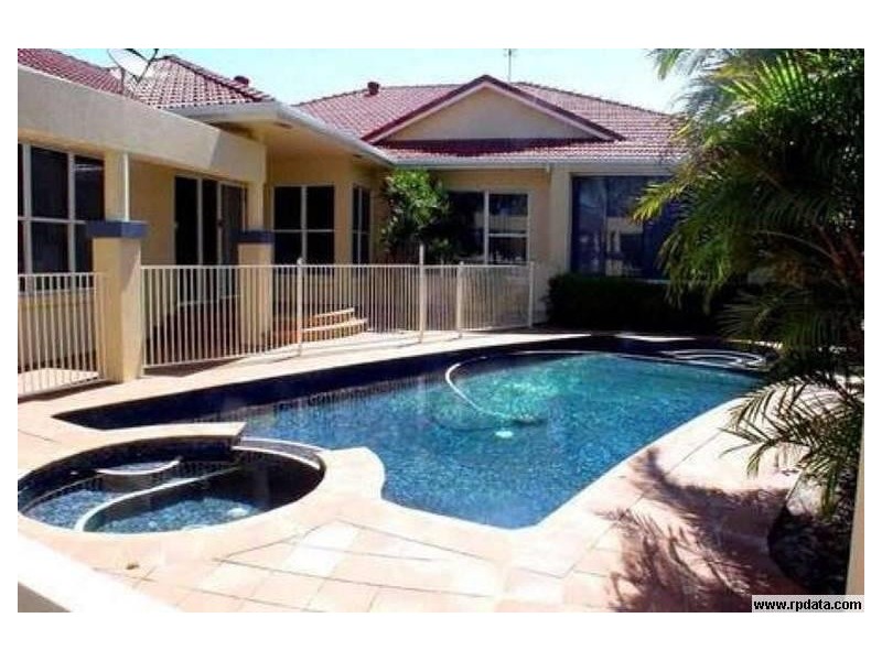 Paradise Point QLD 4216