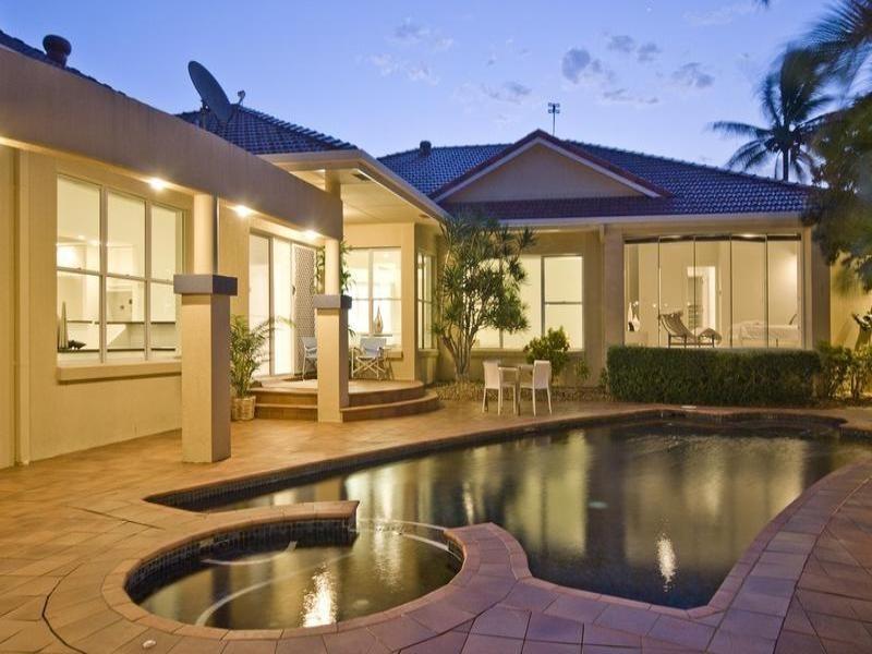 Paradise Point QLD 4216