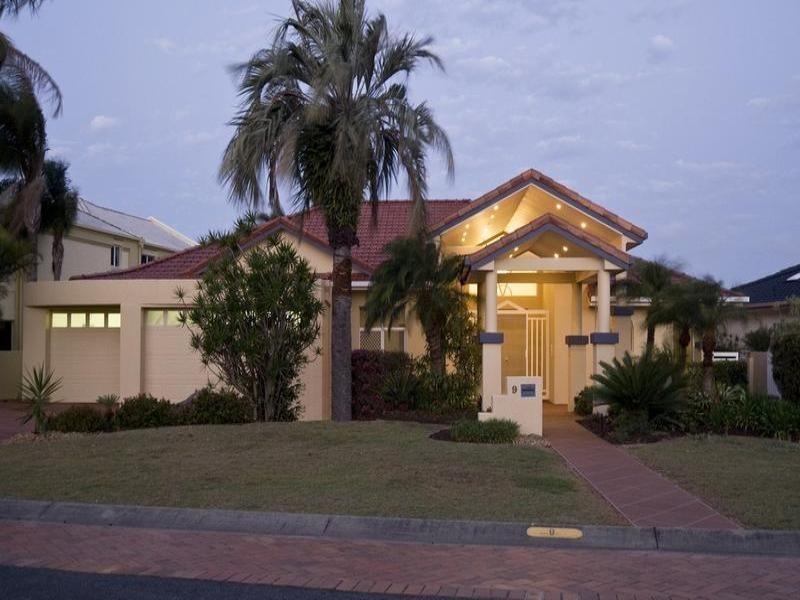 Paradise Point QLD 4216