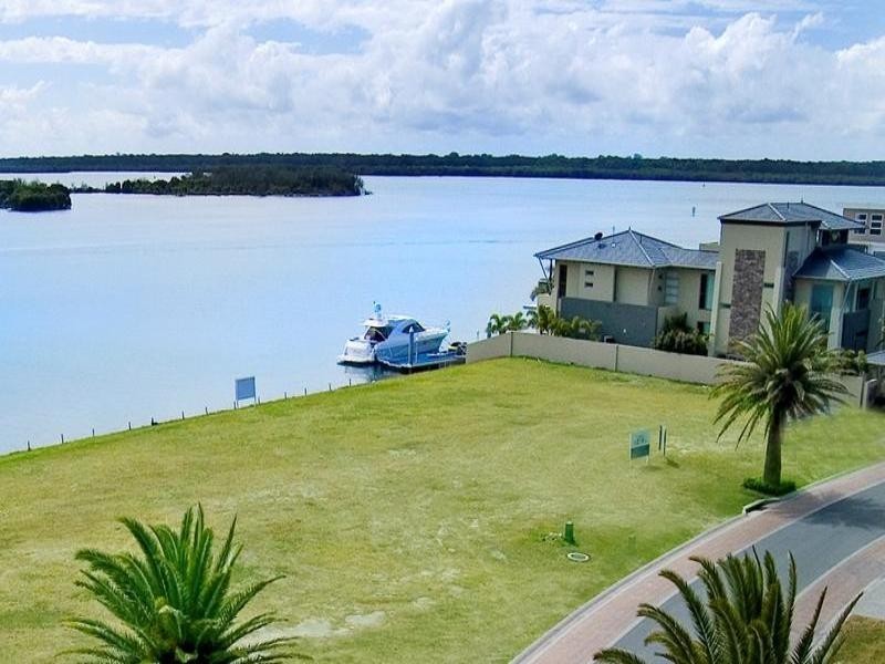 Paradise Point QLD 4216