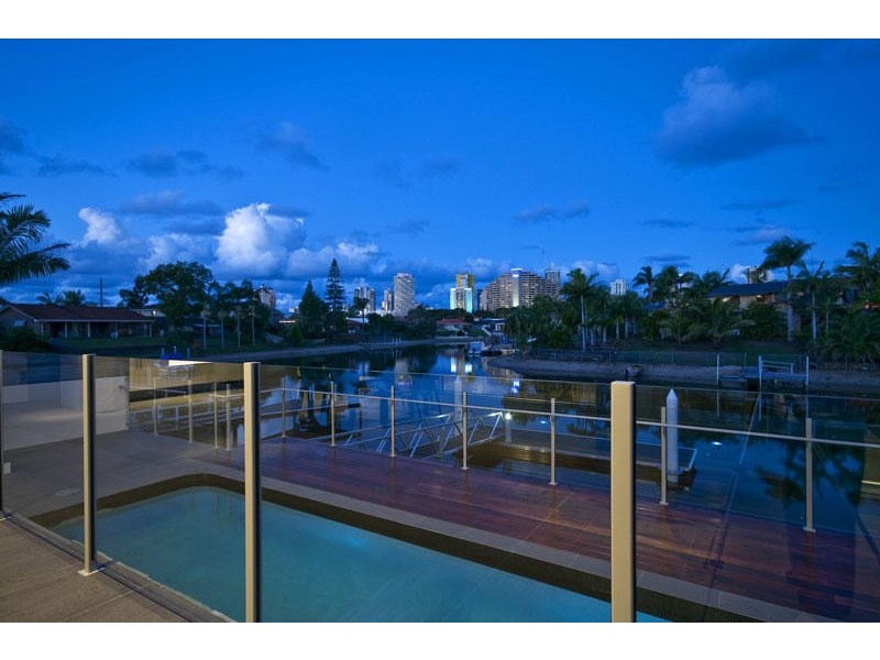 Broadbeach Waters QLD 4218