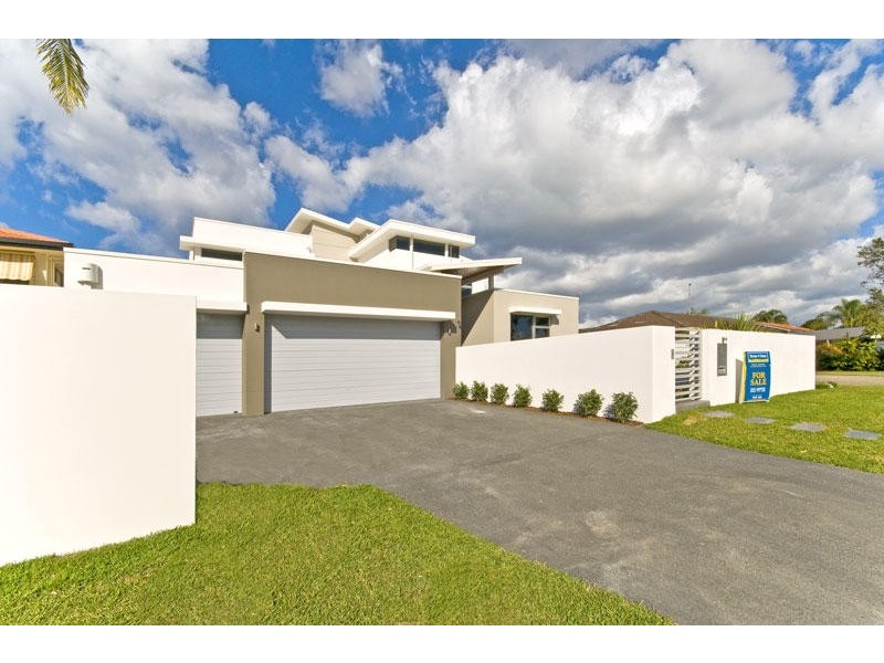 Broadbeach Waters QLD 4218