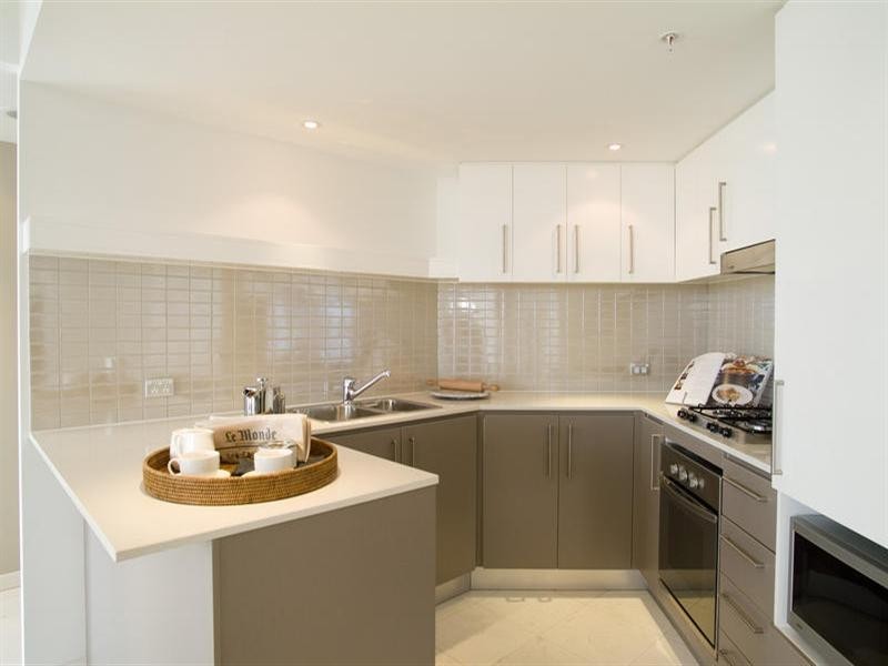 1 Lawson Street, Southport QLD 4215