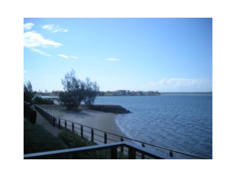 Paradise Point QLD 4216
