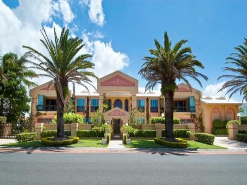 Paradise Point QLD 4216