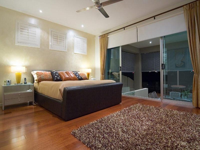 Paradise Point QLD 4216