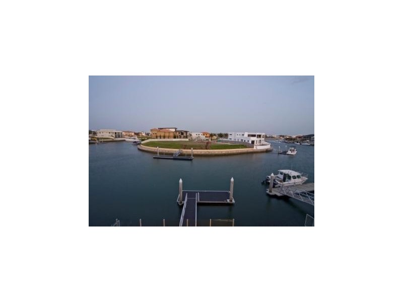 Paradise Point QLD 4216