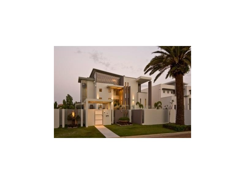 Paradise Point QLD 4216