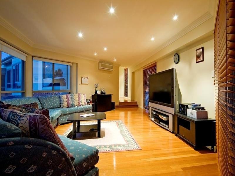 Hope Island QLD 4212