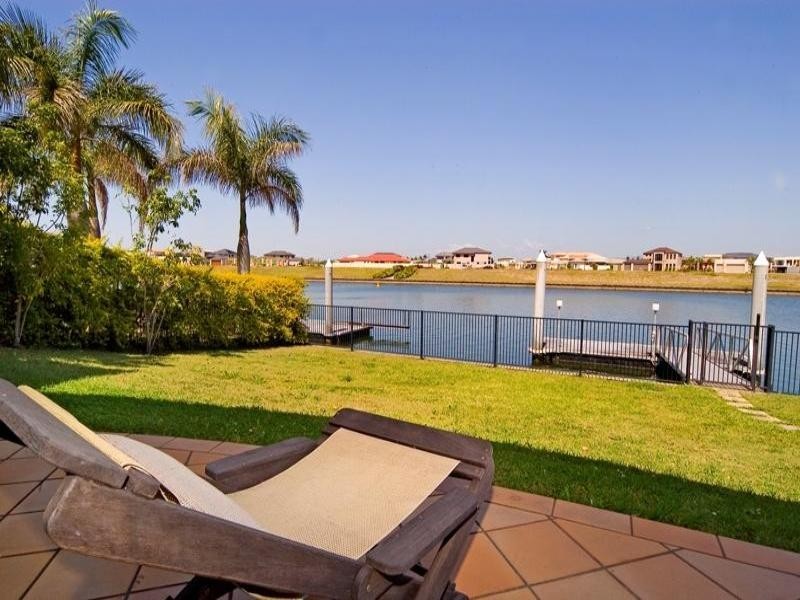 Hope Island QLD 4212